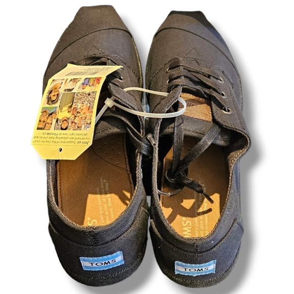TOMS, MEN SIZE 10 - Picture 1 of 15